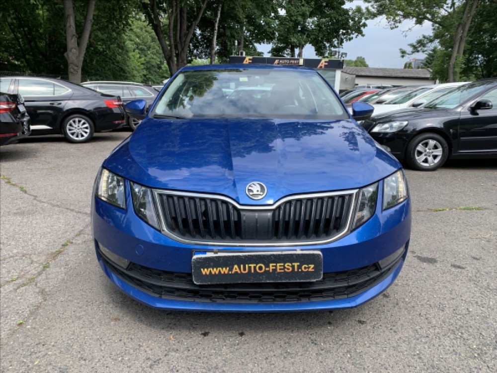 Škoda Octavia 1,6 TDI DSG 1.MAJ., ČR, SERVISKA
