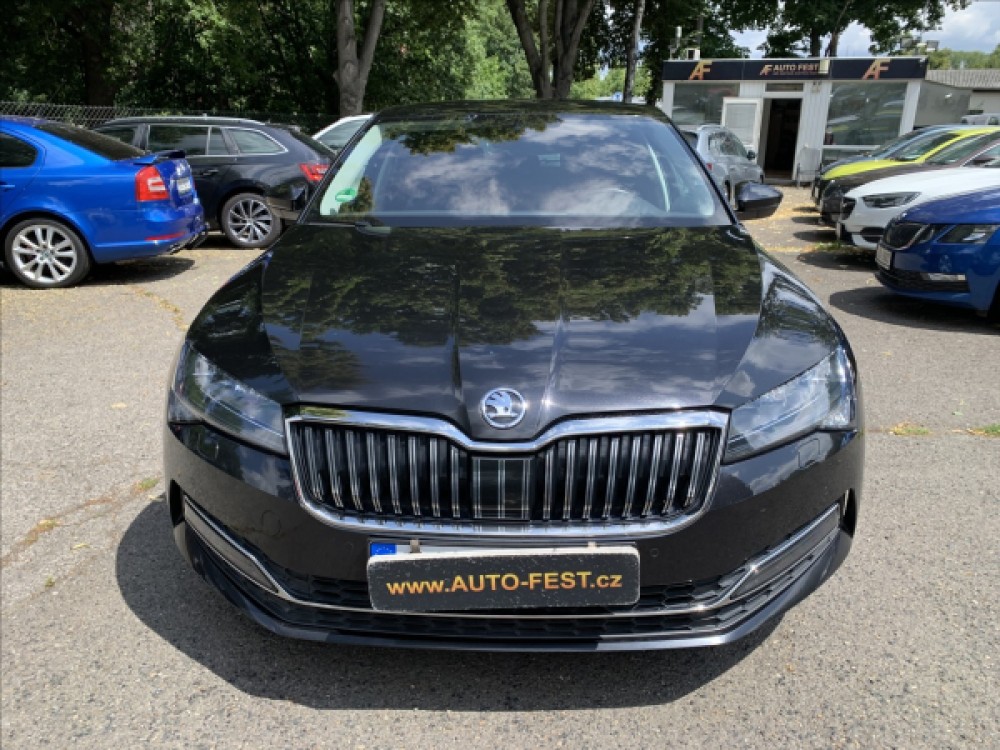 Škoda Superb 2,0 TDI DSG 4x4 1.MAJ, SERVISKA