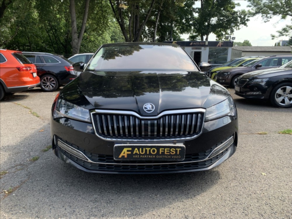 Škoda Superb 2,0 TDI DSG, ČR, 1.MAJ, SERVISKA