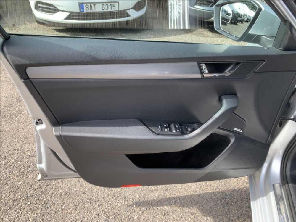 Škoda Superb 2,0 TDI DSG 140 KW 4x4 STYLE