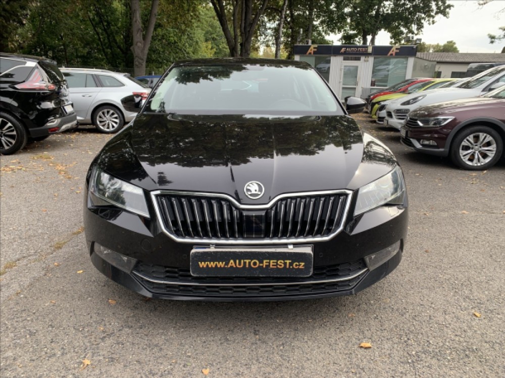 Škoda Superb 1,4 TSI ČR