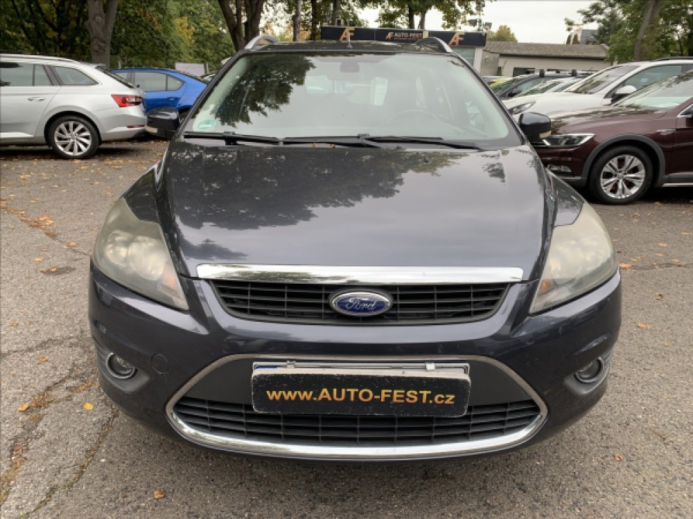 Ford Focus 1,6 i GHIA