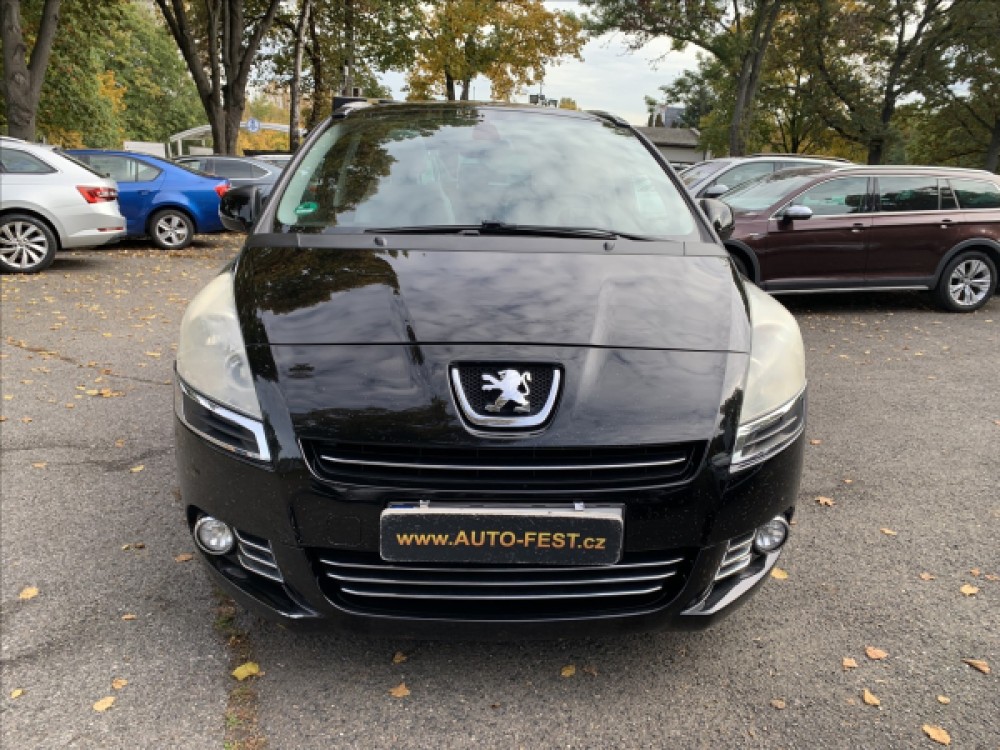 Peugeot 5008 2,0 HDI, ČR