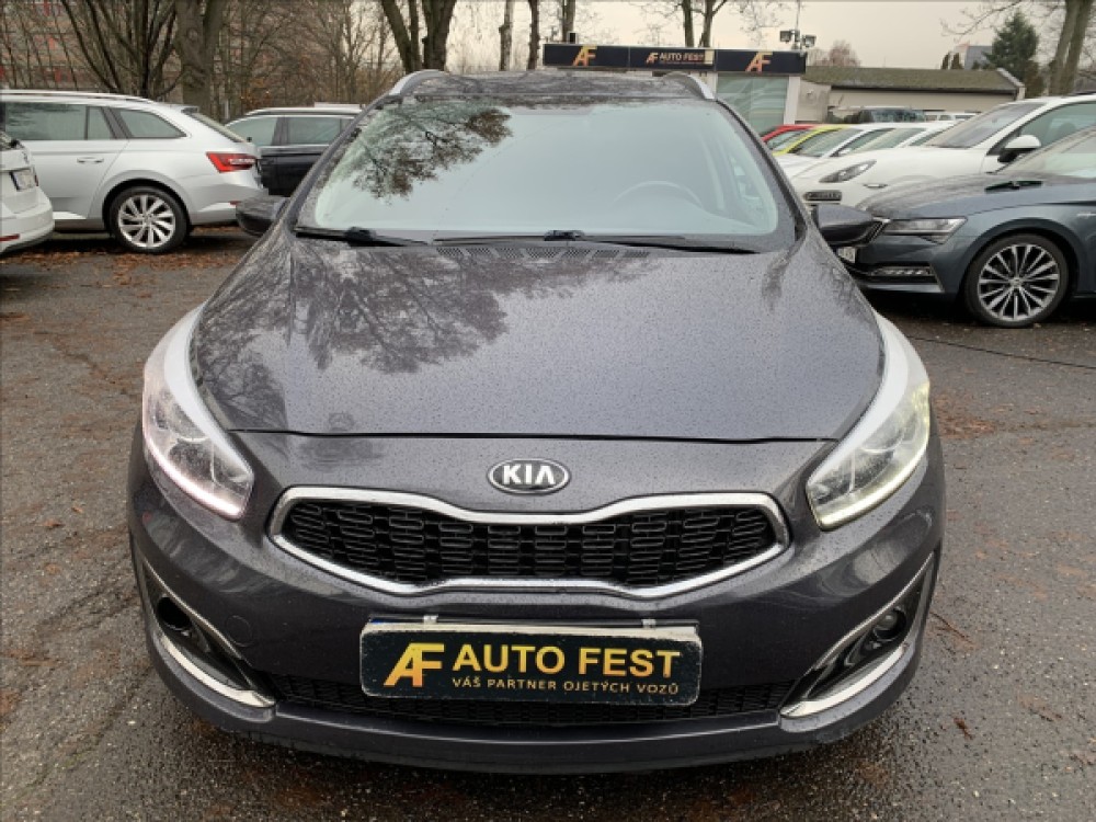 Kia Ceed 1,6 CRDI SERVISKA