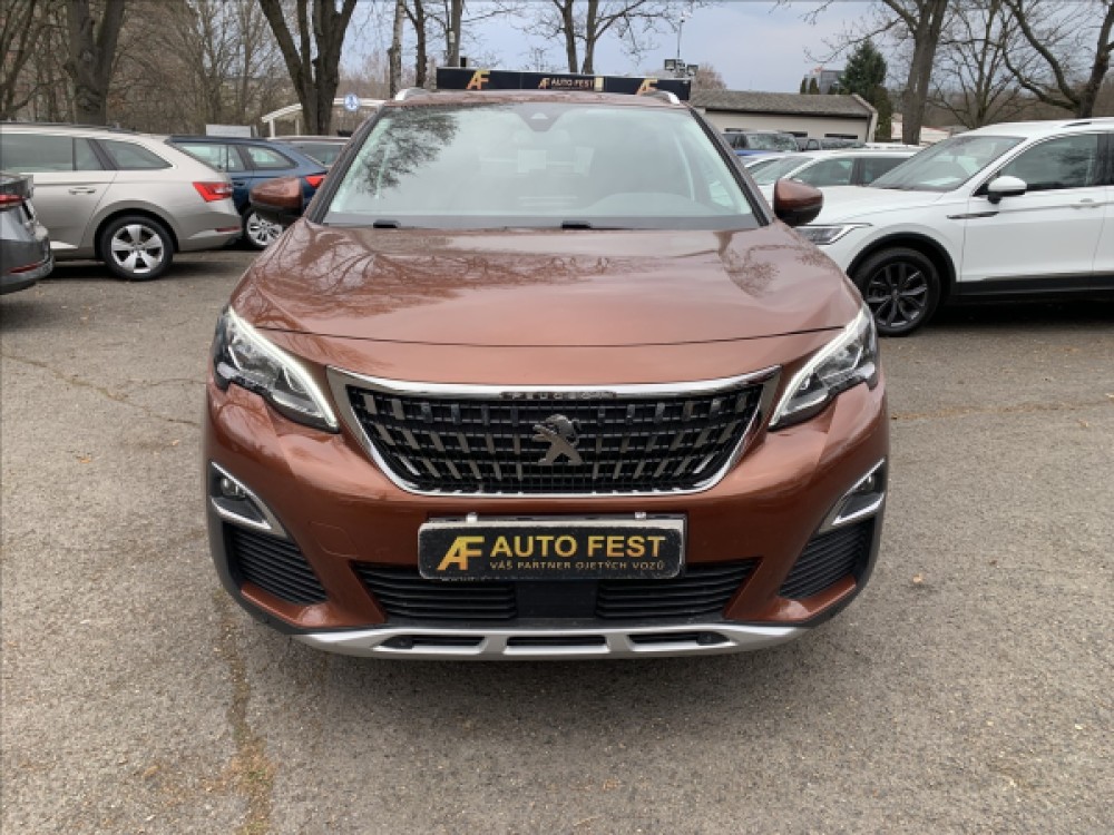 Peugeot 3008 1,2 PT ALLURE ČR, SERVISKA