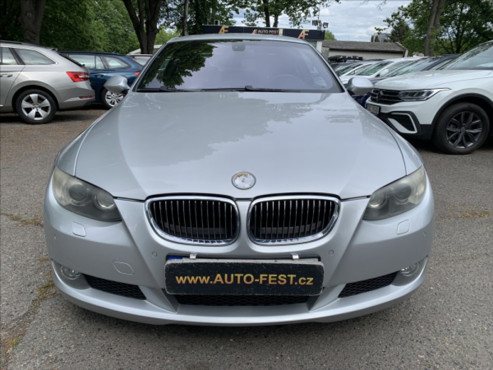 BMW Řada 3 3,0 i xDRIVE ČR