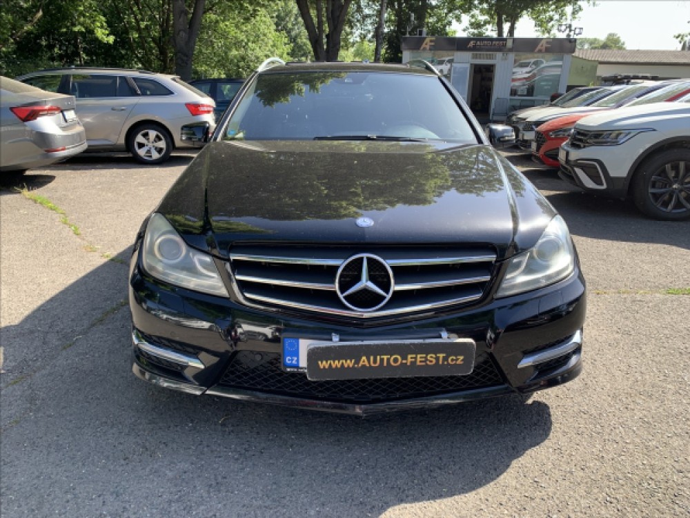 Mercedes-Benz Třídy C 2,2 CDI 4MATIC