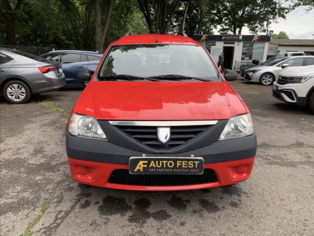 Dacia Logan 1,4 i 1.MAJITEL, ČR, SERVISKA