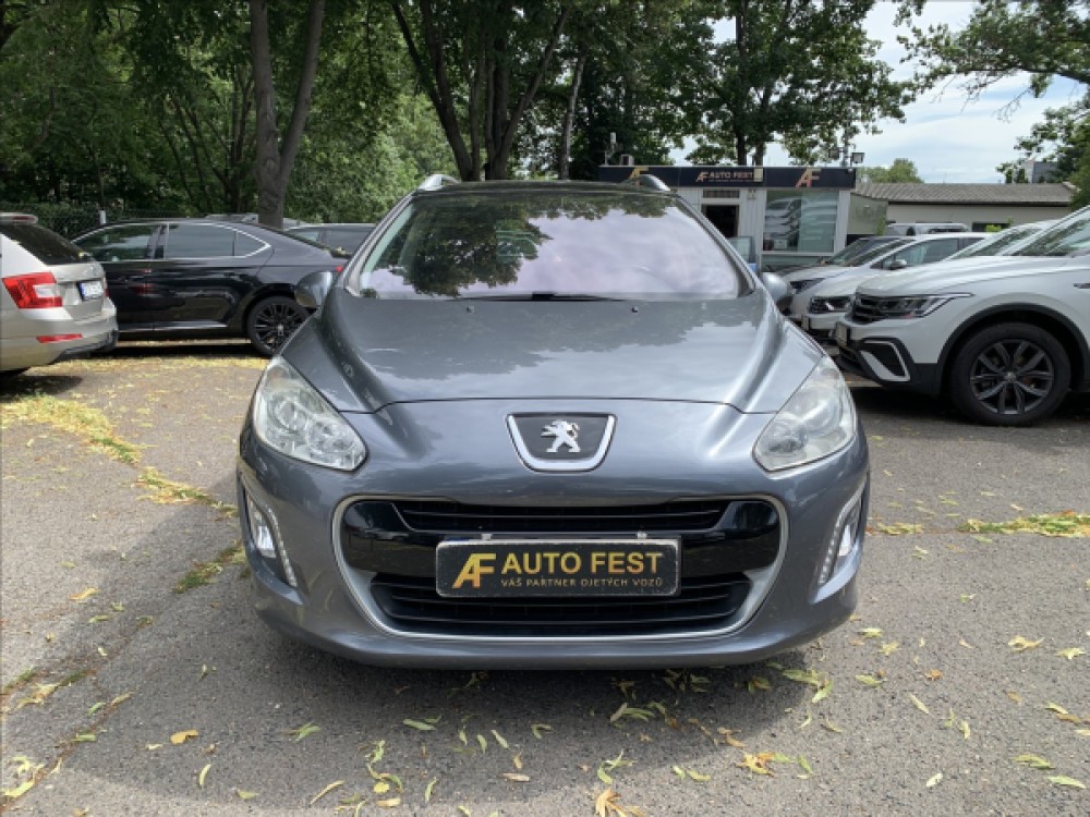 Peugeot 308 1,6 HDI  SW 7.MÍST