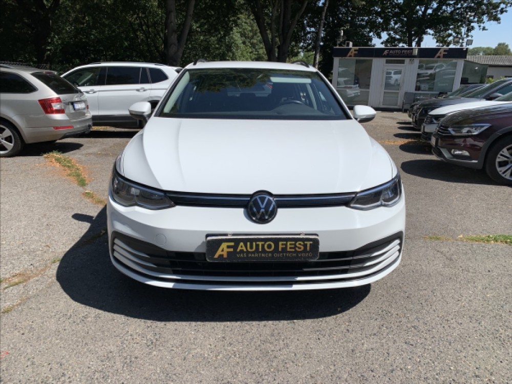 Volkswagen Golf 1,0 TSI DSG 1.MAJ., ČR, SERVISKA