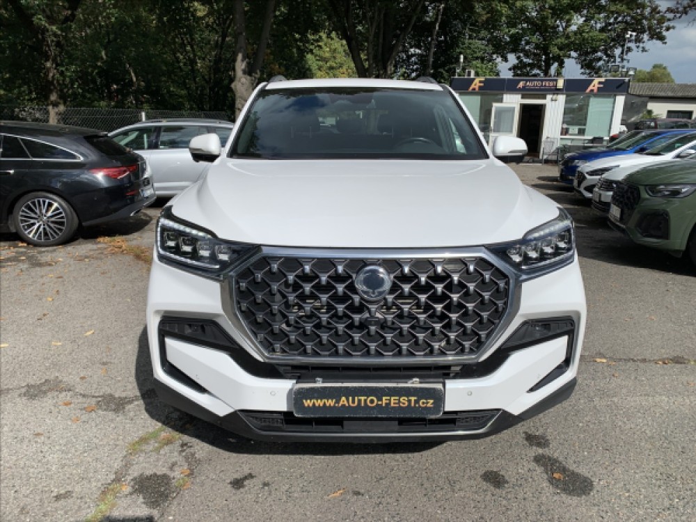 SsangYong Rexton 2,2 D AWD, 1.MAJ., ČR, SERVISKA